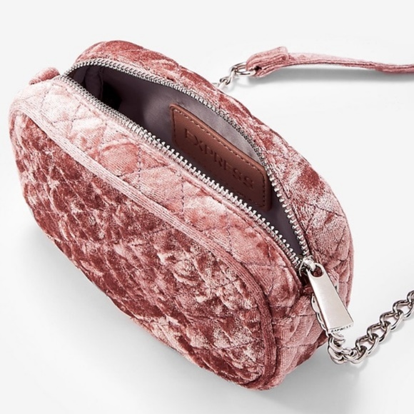 Express Pink crushed velvet quilted mini crossbody - Picture 3 of 3